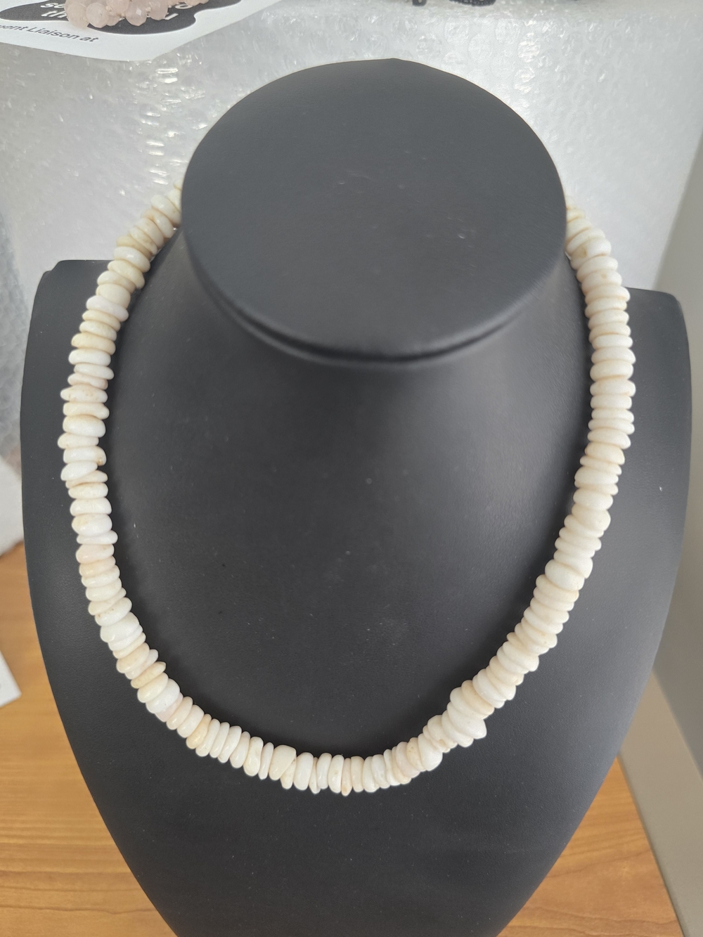 Vintage Natural White Puka Shell Heishe Choker Necklace Barrel Clasp Boho